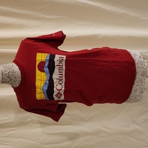 Qty: 2, Size: M, Columbia Shirts Worn Once